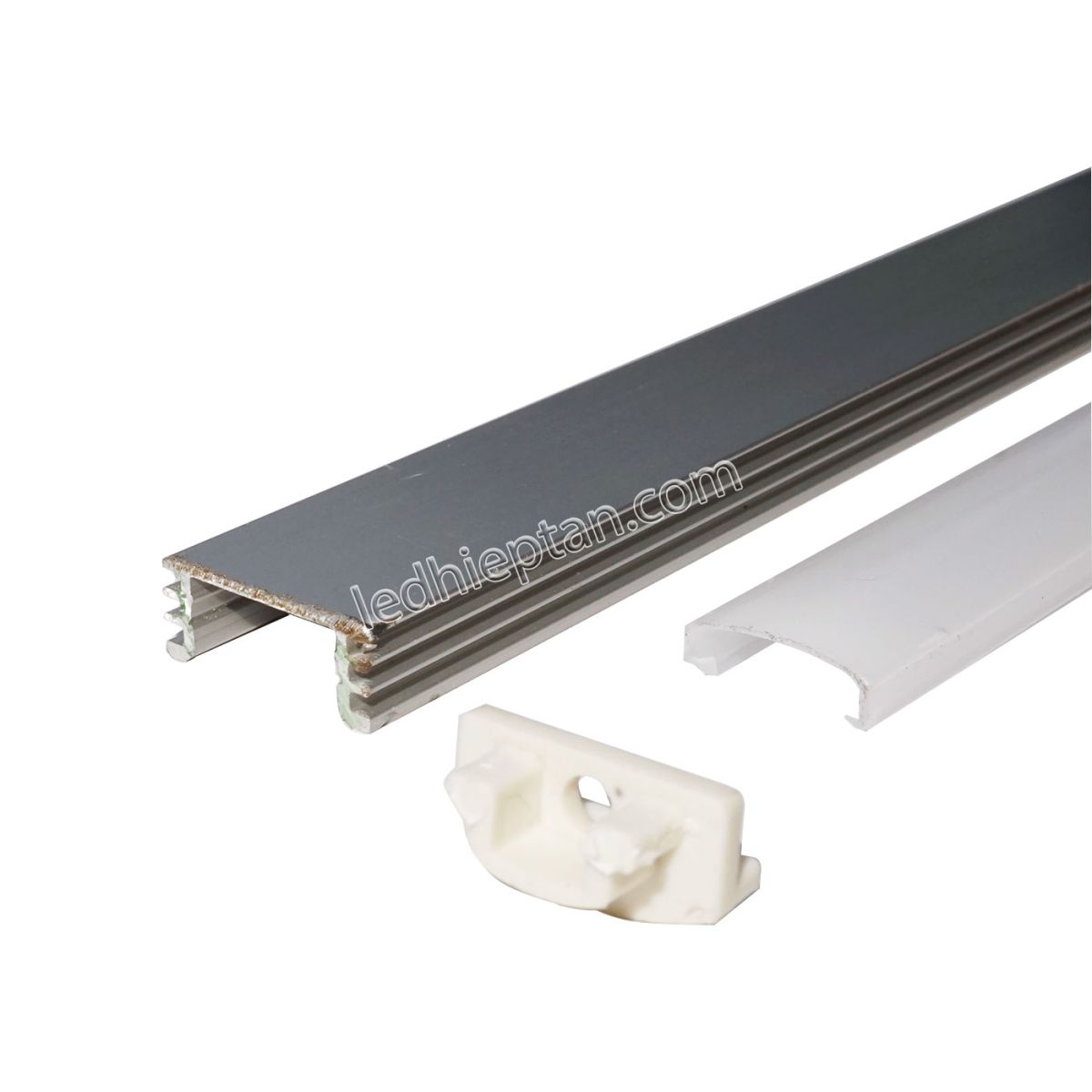 Thanh nhôm định hình Led U17-07*2m nổi