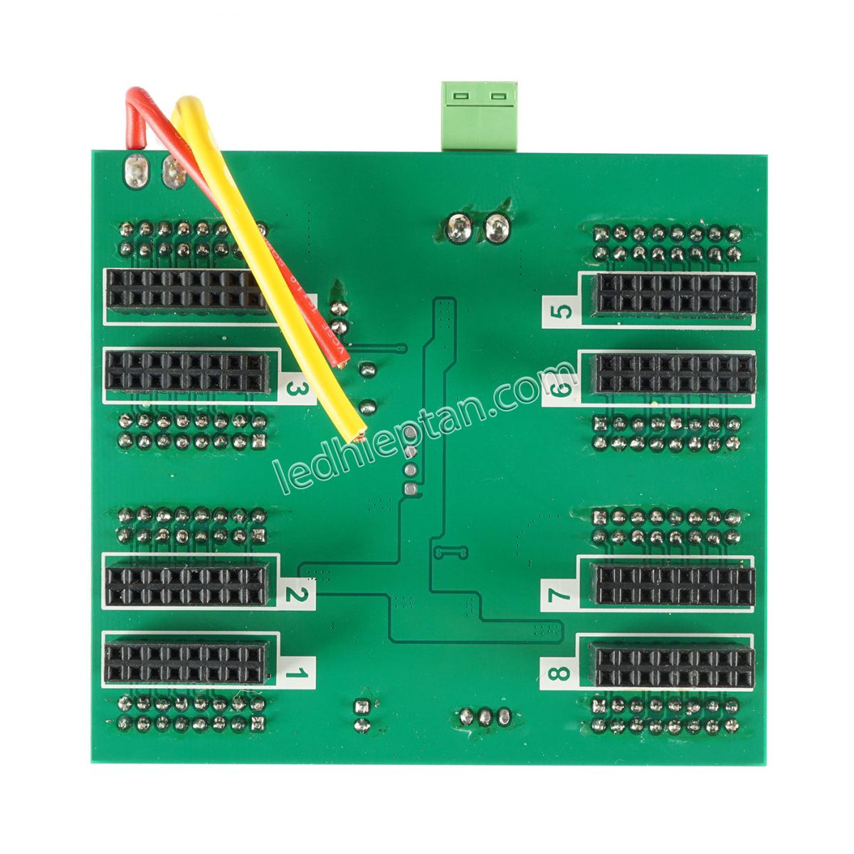 Hub nháy theo nhạc Q1 Plus-75 4U