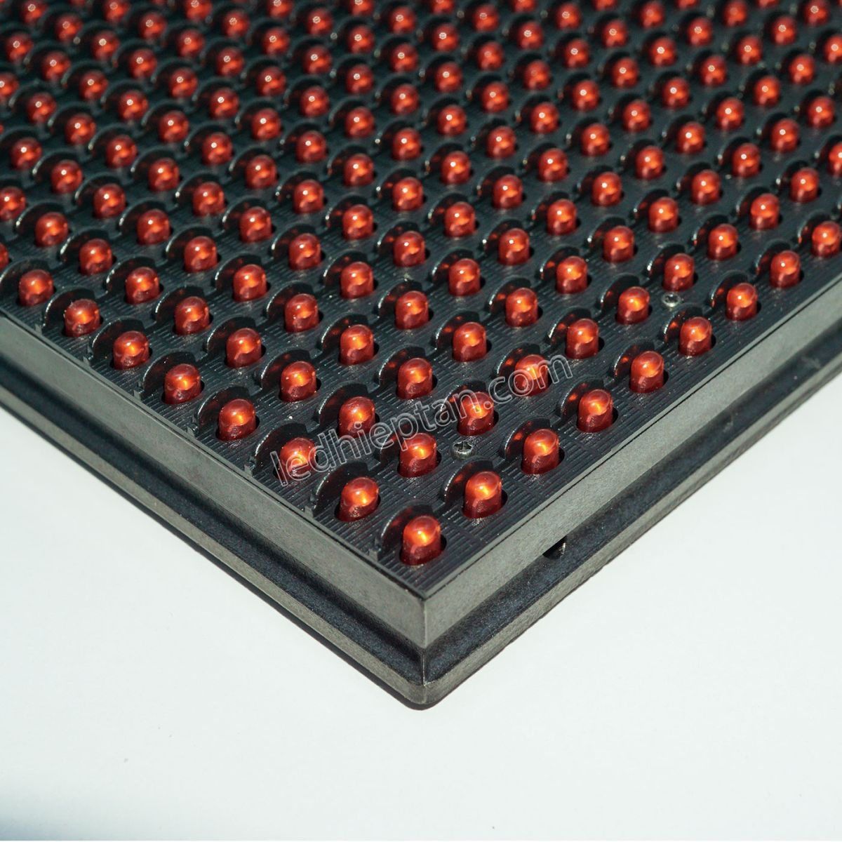 P10 đỏ DIP MA 8IC