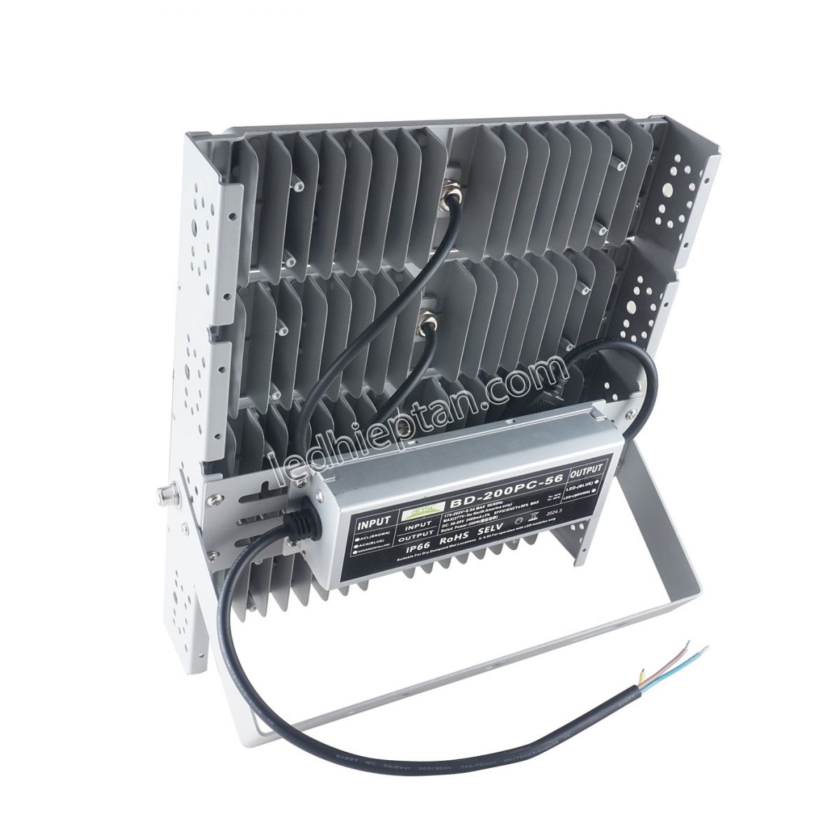 Đèn Pha Module 200W trắng độ sáng 26000