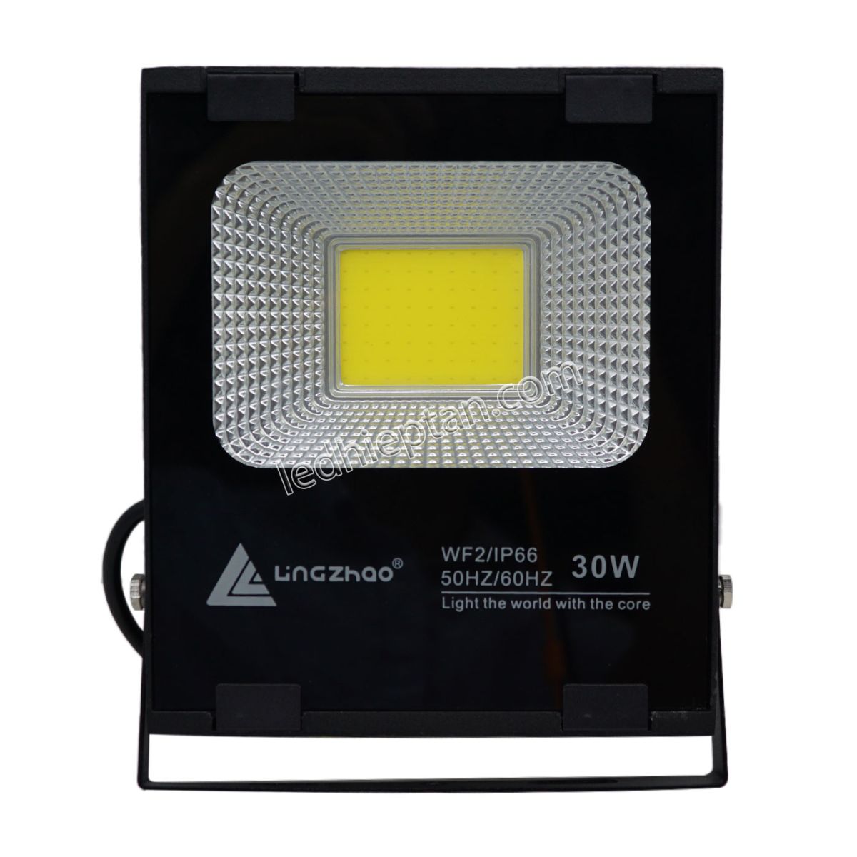 Pha C-30W trắng